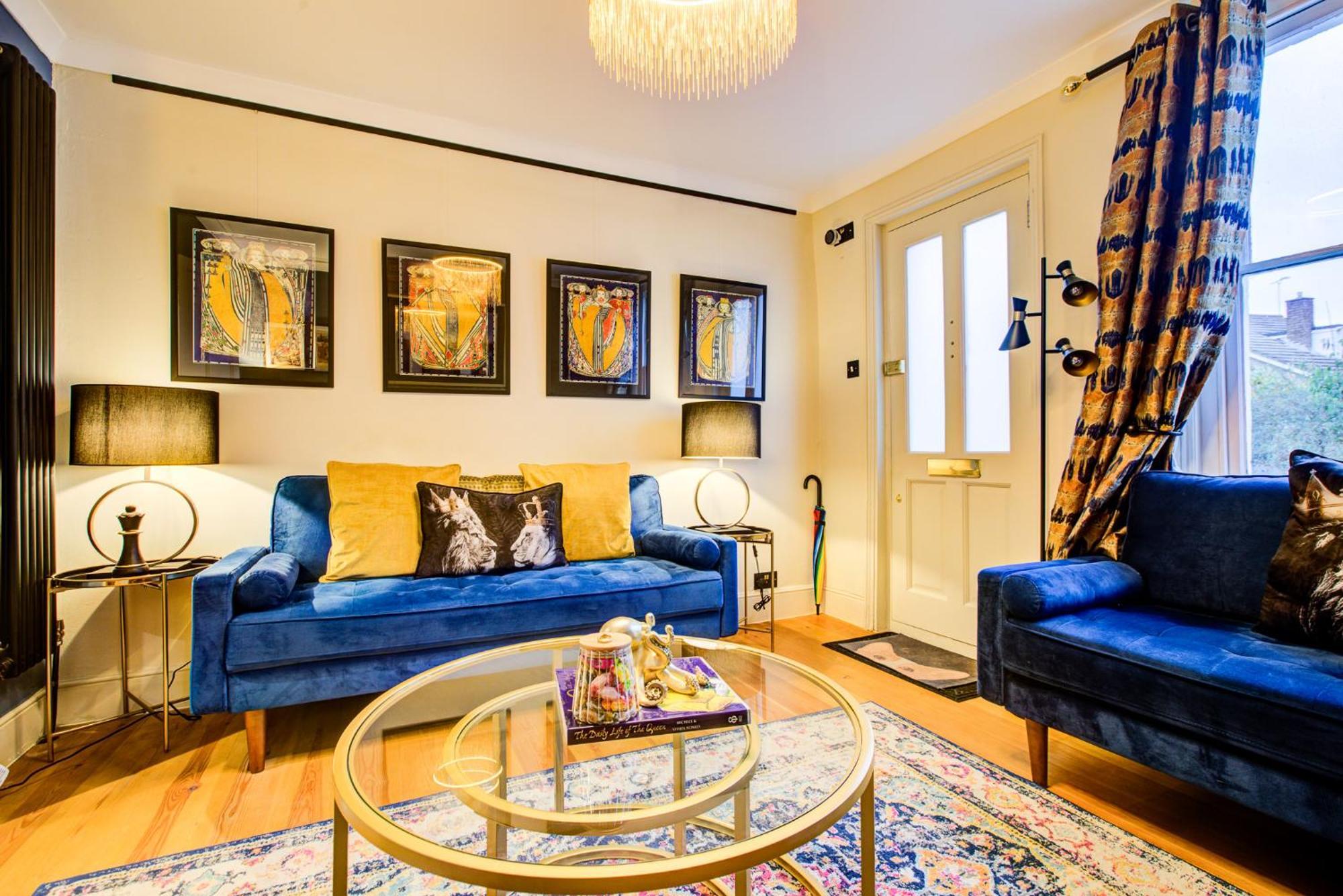 Queens Cottage, Wivenhoe Stylish, Plush, Cosy, Convenient & Quirky, 2X Double Bed Period Cottage Plus Patio - 9 Min Walk Train, 4 Min Walk High Street Pubs, Restaurants, Shops Zewnętrze zdjęcie